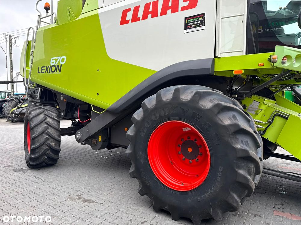 Claas LEXION 670 660  650 JOHN DEERE SERI T 670 - 12