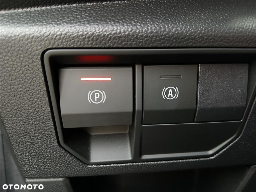 Renault Austral 1.3 TCe mHEV Evolution - 16