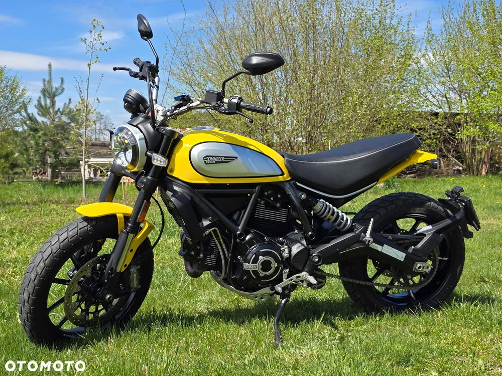 Ducati Scrambler - 1