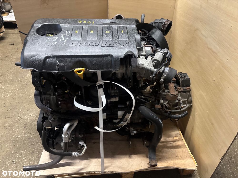 Silnik kompletny  1.6 CRDI D4FB Kia Hyundai  2011 film video 115 ps ceed spectra soul cerato - 8