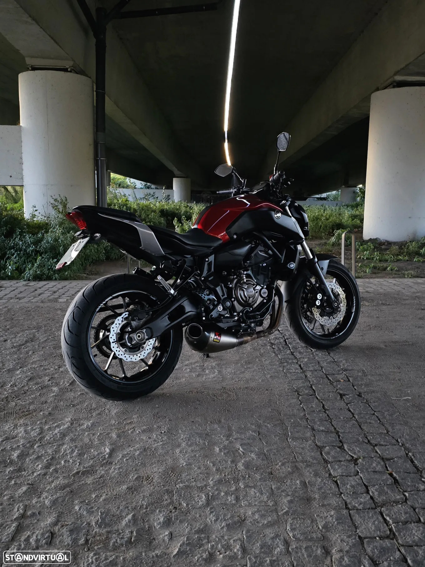 Yamaha MT-07 35kw Akrapovic - 4