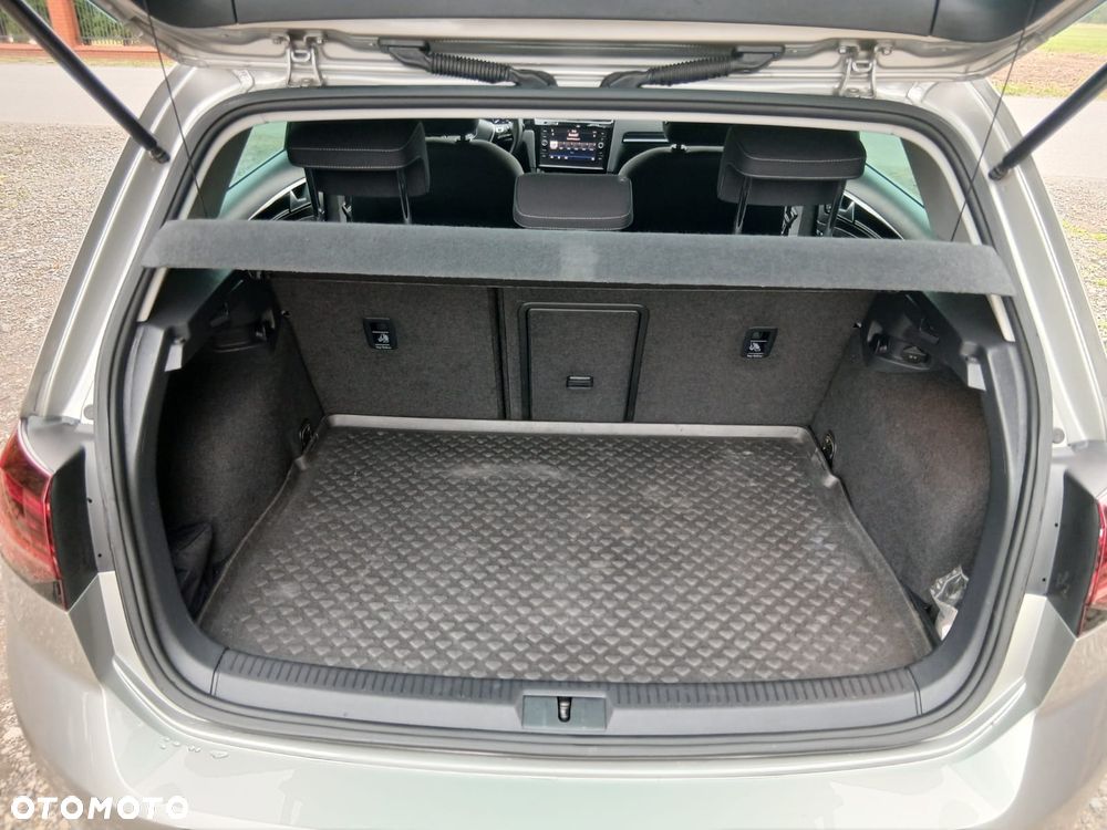 Volkswagen Golf 1.4 TSI (BlueMotion Technology) DSG Highline - 38