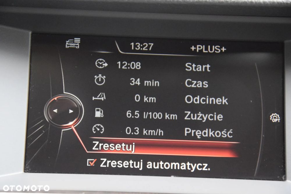 BMW Seria 5 520d xDrive - 32