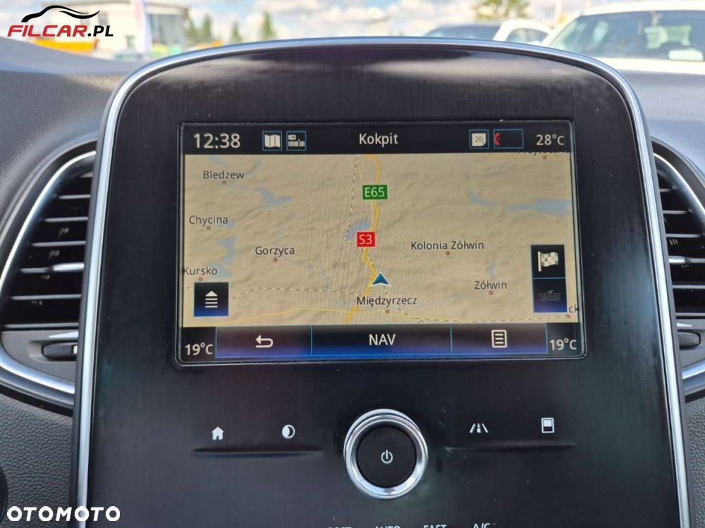 Renault Scenic - 13