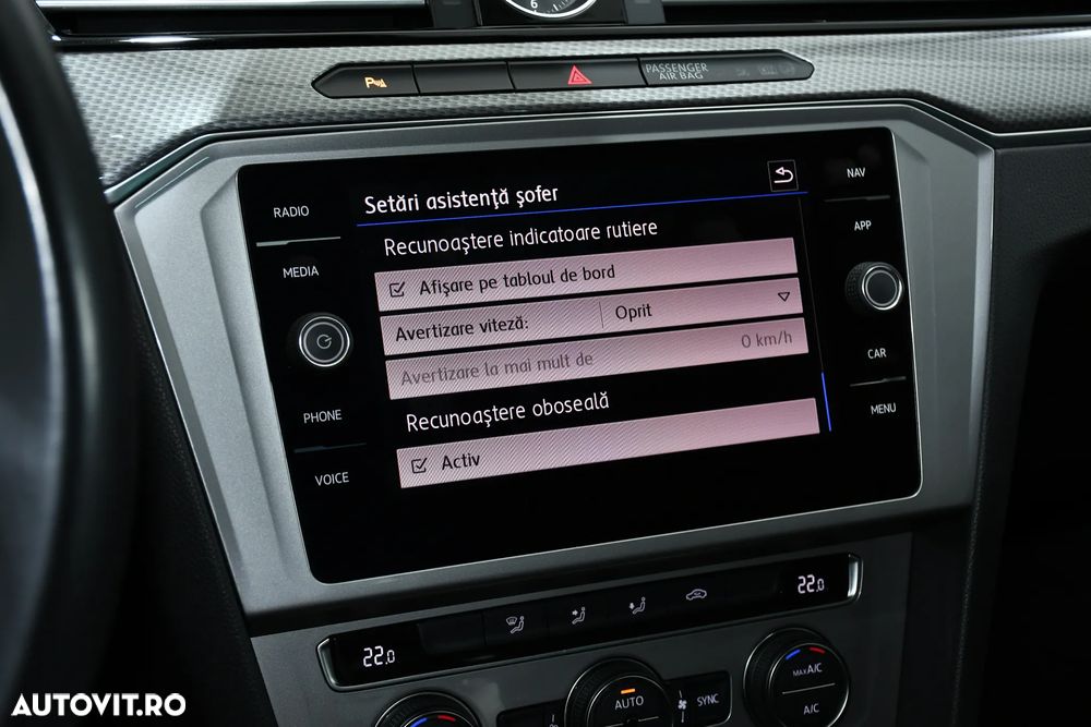 Volkswagen Passat Alltrack 2.0 TDI SCR 4Motion DSG - 32