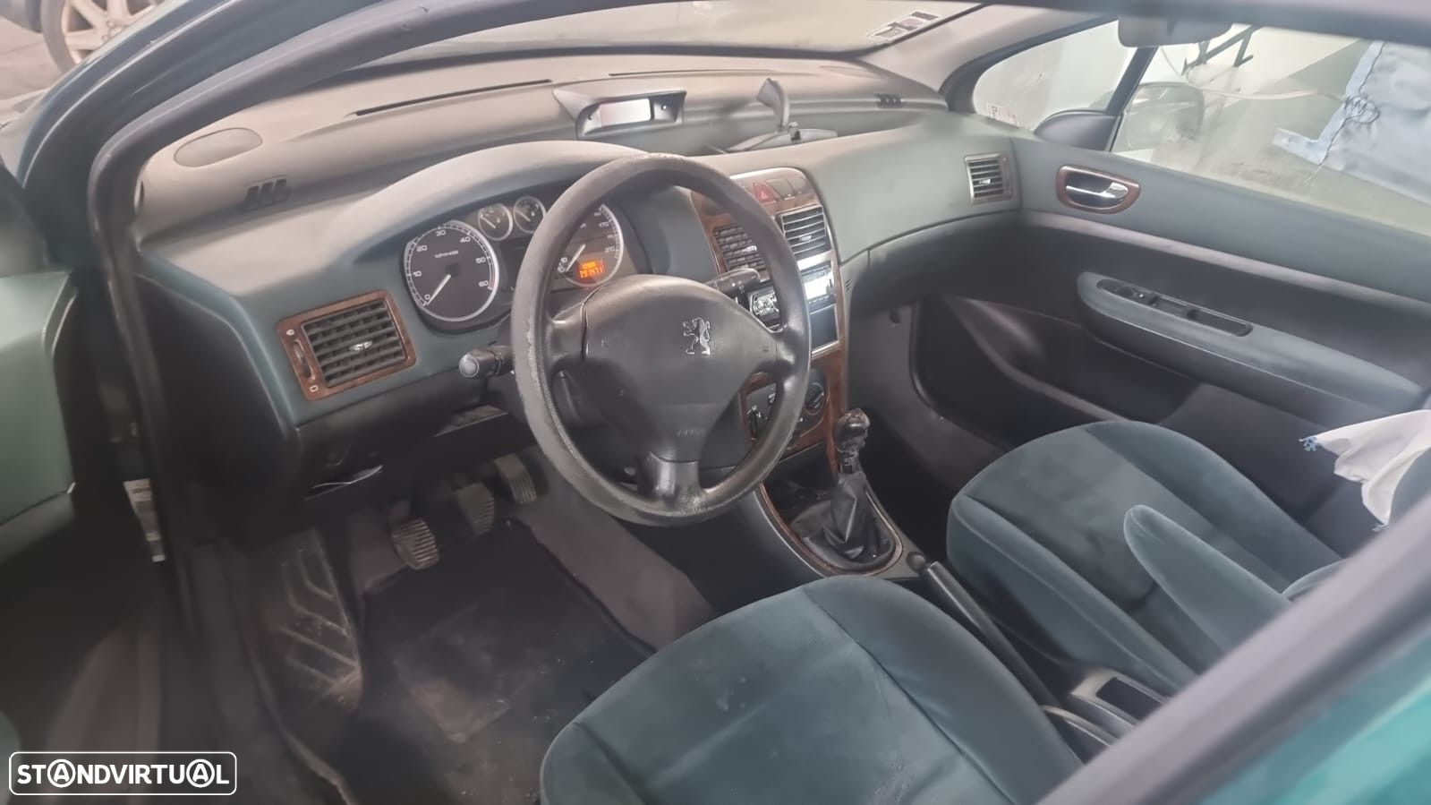 PEUGEOT 307 SW (3H) 1.4 HDI de 2002 disponível para peças - 5