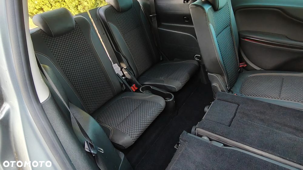 Opel Zafira Tourer 2.0 CDTI Automatik Style - 25