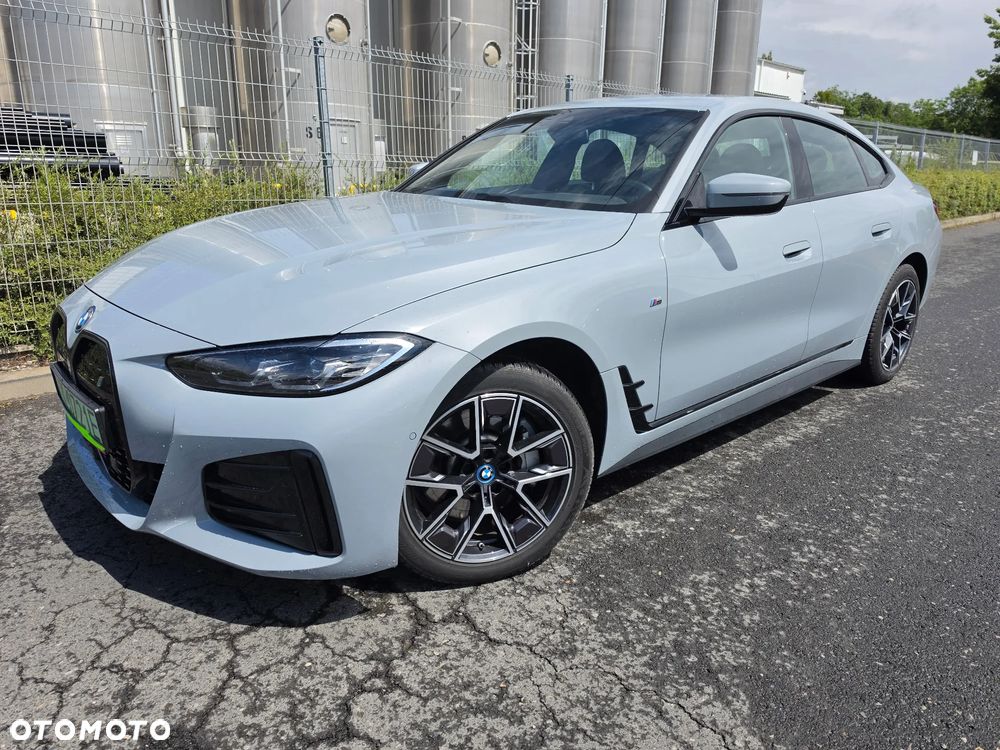 BMW i4 80.7kWh eDrive 35 M Sport - 1