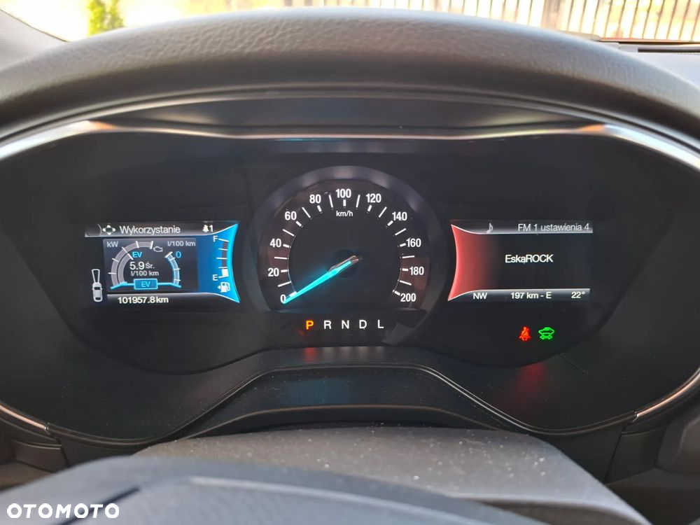 Ford Mondeo 2.0 Hybrid Trend - 14