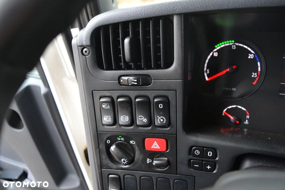 Scania P280 Wywrotka Nowy 3-stronny Wywrot Kiper P320 BLOKADA MOSTU Sprzęg - 19