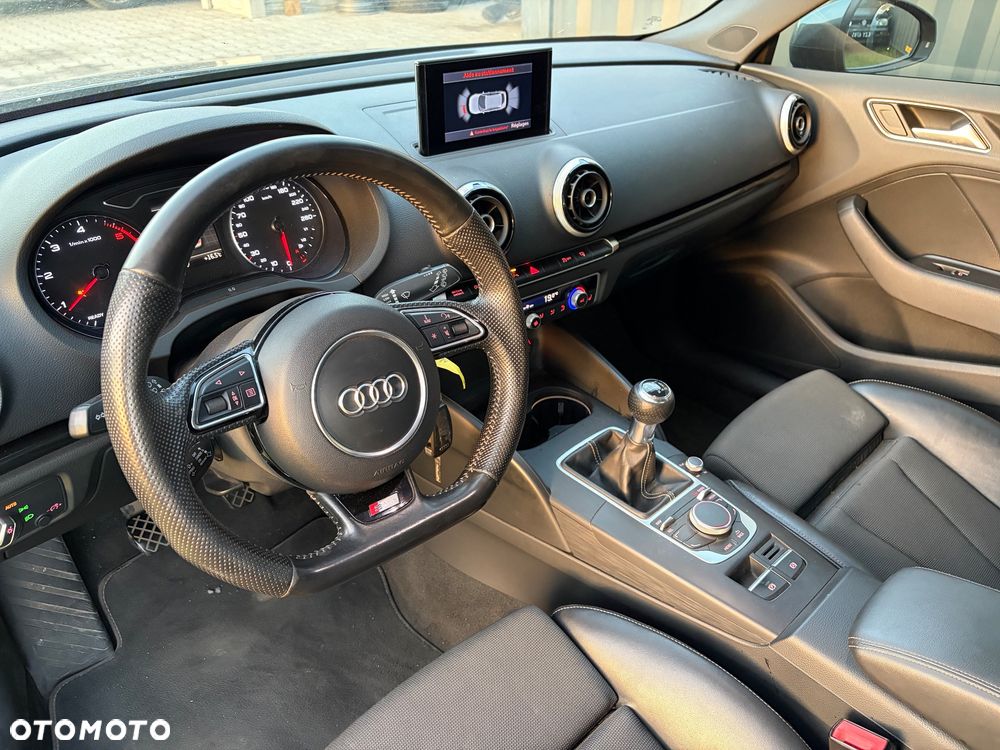 Audi A3 Sportback 2.0 TDI S line Sportpaket - 9