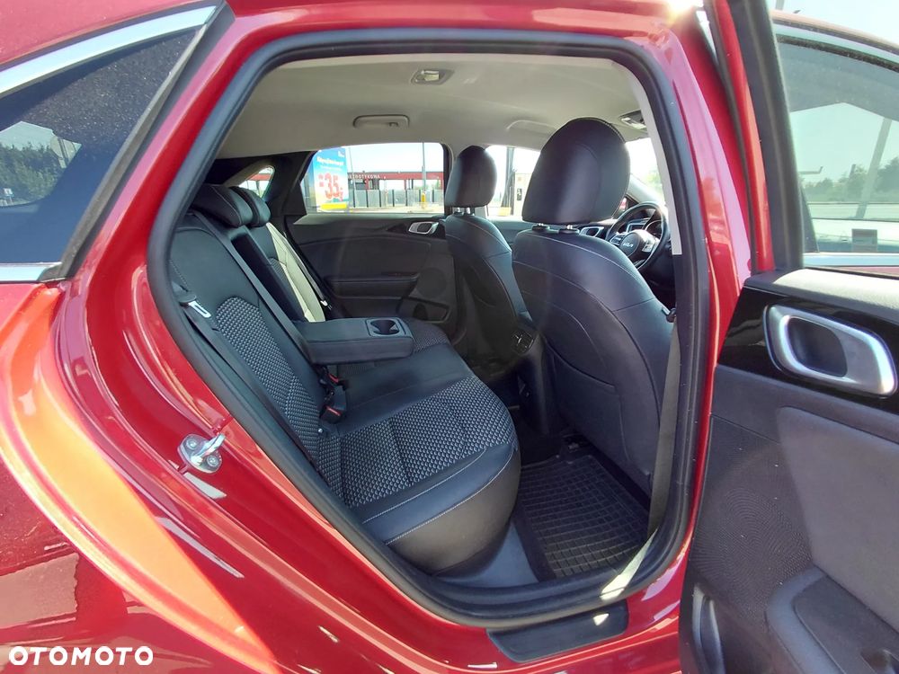 Kia Ceed 1.5 T-GDI Tribute DCT - 23