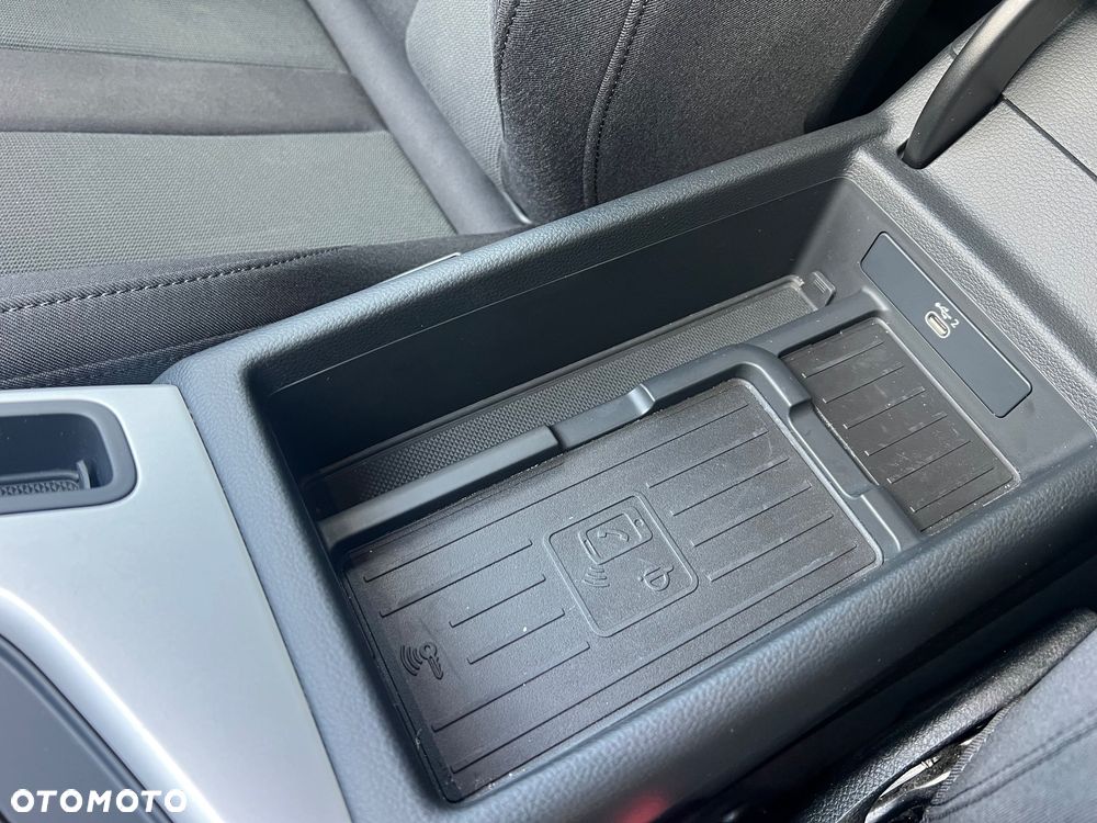 Audi A4 Avant 35 TDI S tronic - 22