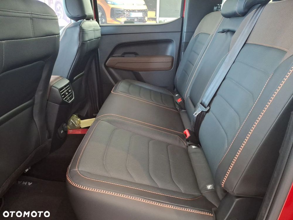 Volkswagen Amarok 3.0 V6 TDi 4MOTION Aventura - 32