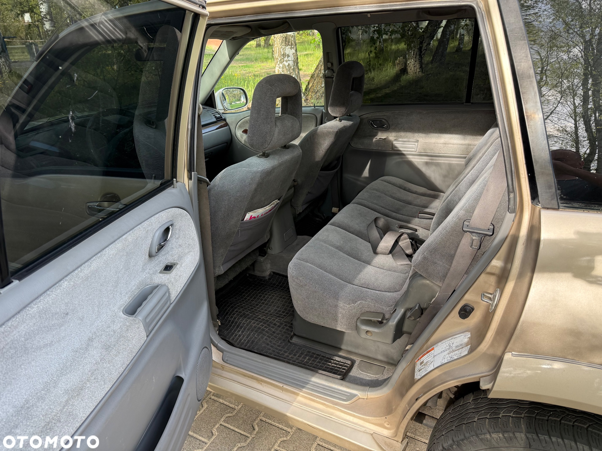 Suzuki Grand Vitara 2.0 HDi - 11