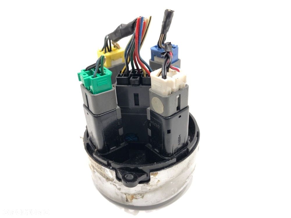 WŁĄCZNIK ŚWIATEŁ AWARYJNYCH  SSANGYONG KYRON 2005 - 2022 2.0 Xdi 4x4 100 kW [136 KM] olej - 4