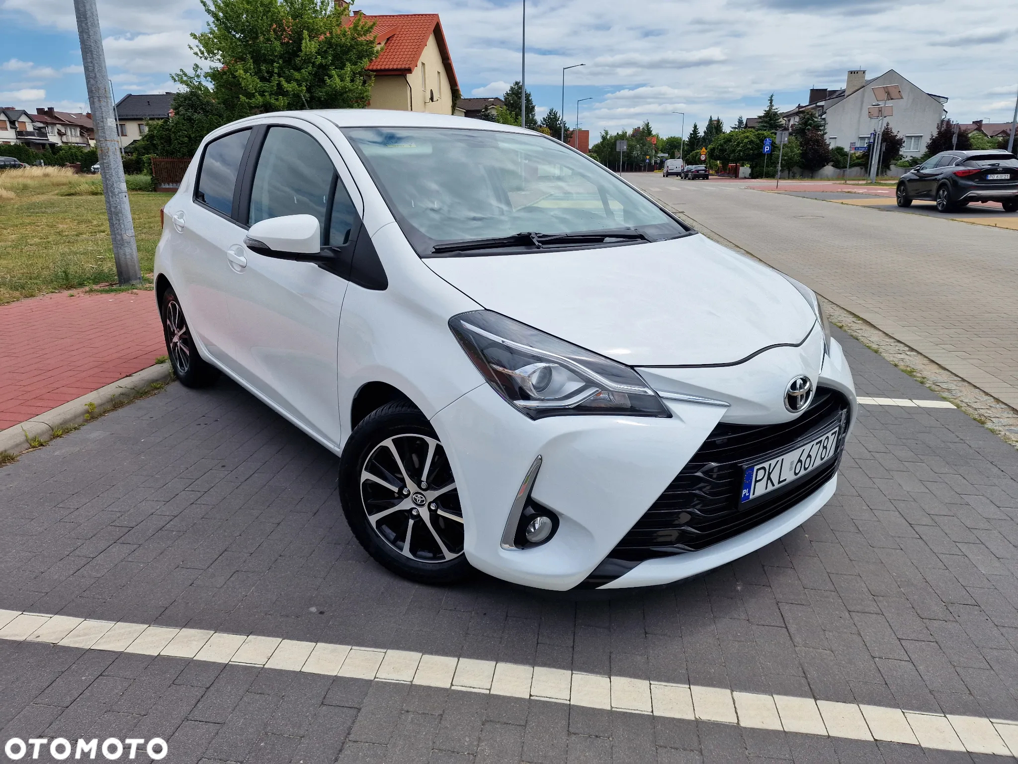 Toyota Yaris 1.0 Comfort - 2