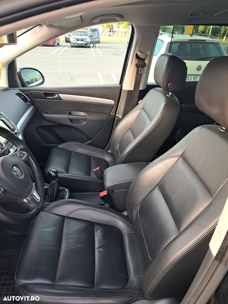 Volkswagen Sharan 2.0 TDI 4MOTION Blue Motion Life - 13