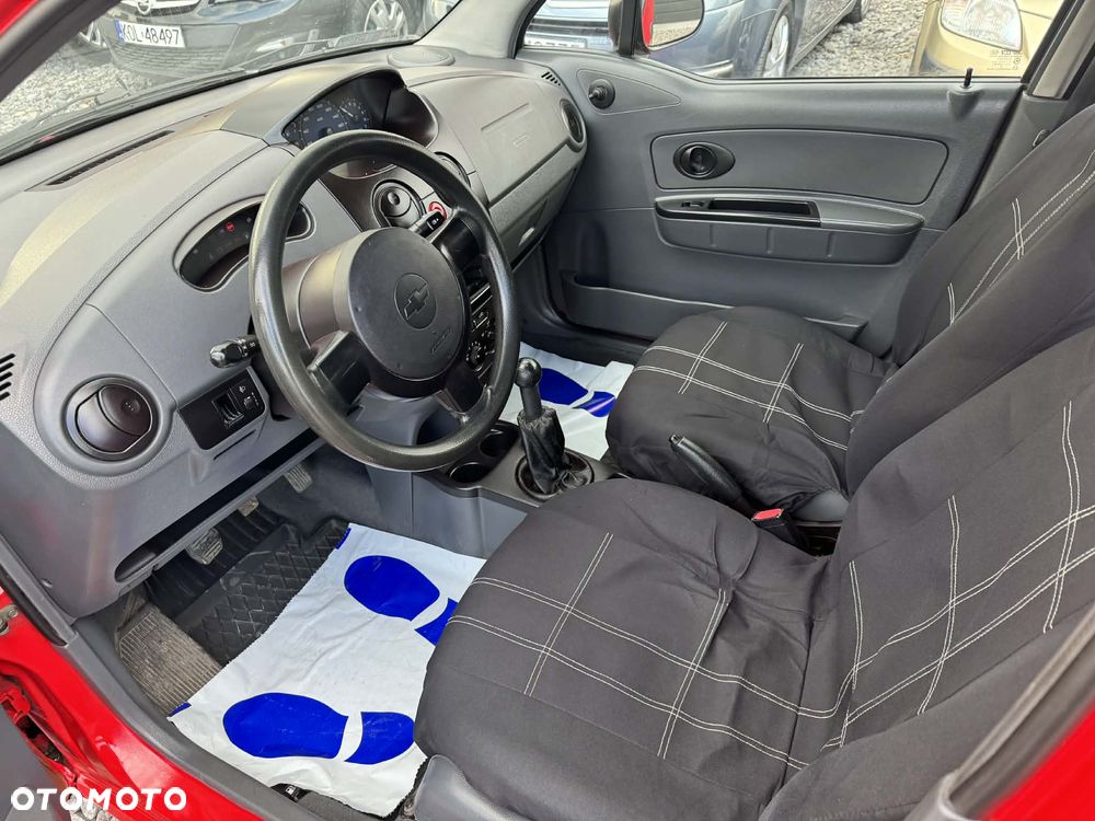 Chevrolet Spark 1.0 Premium - 12