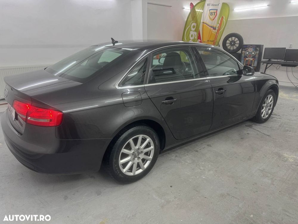Audi A4 2.0 TDI DPF Attraction - 18