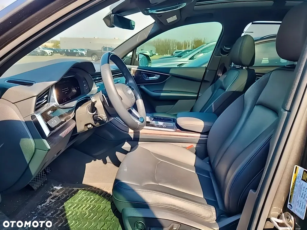 Audi Q7 55 TFSI quattro tiptronic S line - 7