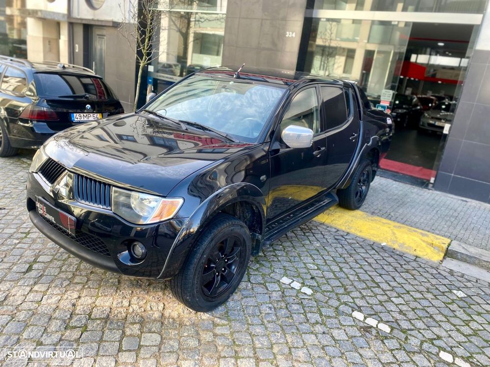 Mitsubishi L200 Pick Up 4x4 Intense Cabine Dupla - 2