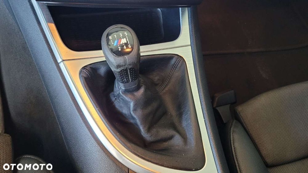 BMW Seria 1 - 19