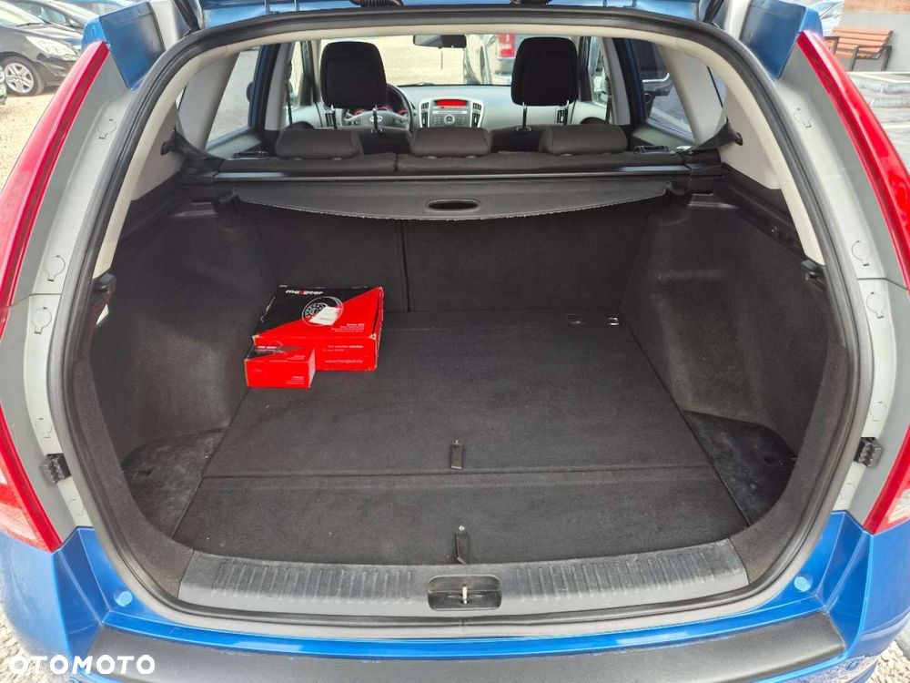 Kia Ceed - 17