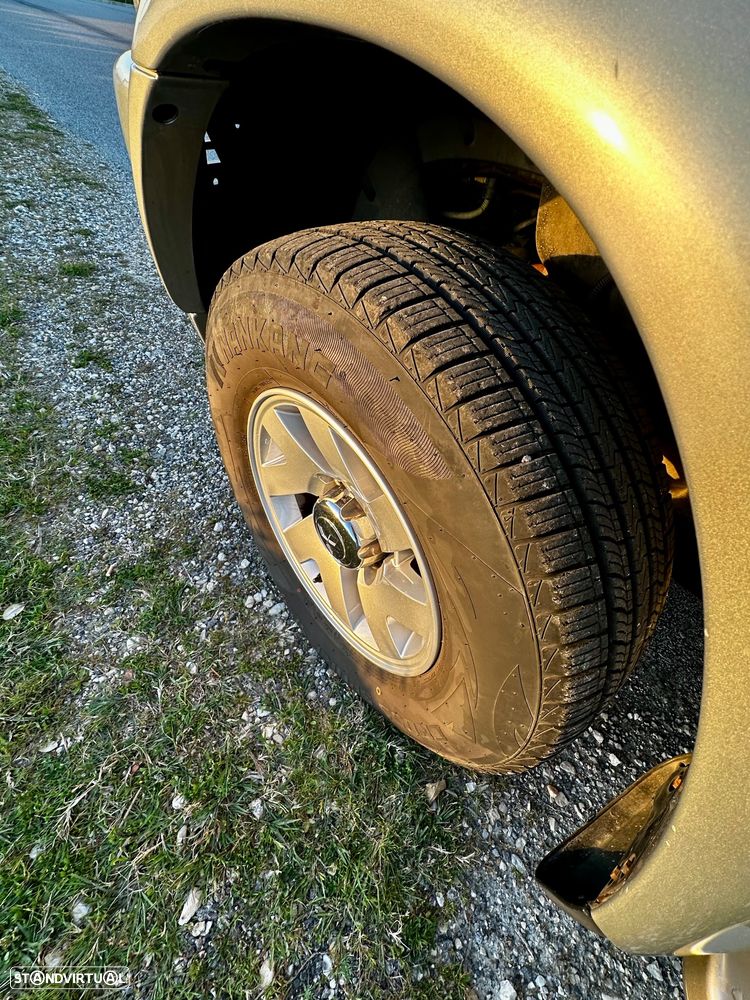 Mitsubishi Pajero Sport 2.5 TD GLS - 7