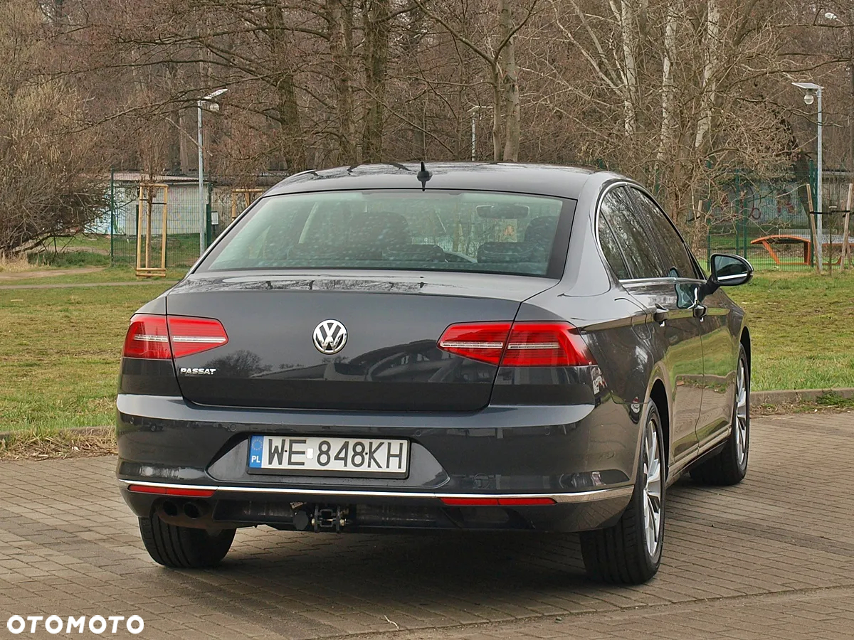 Volkswagen Passat 1.8 TSI BMT Highline - 10