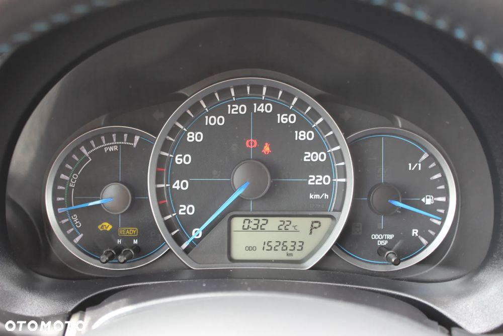 Toyota Yaris Hybrid 100 Premium - 27