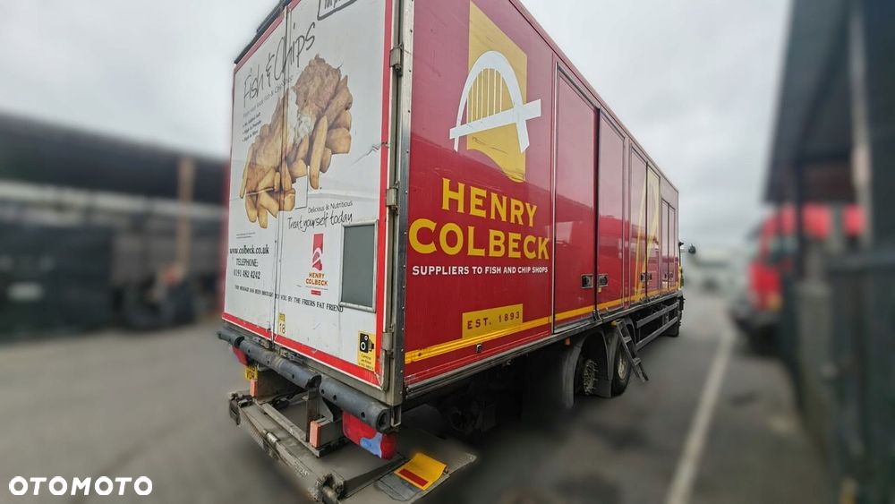 ZABUDOWA CHŁODNIA długość 9,10m szerokość 2,60m wysokość 2,66m podram 0,86m - 4