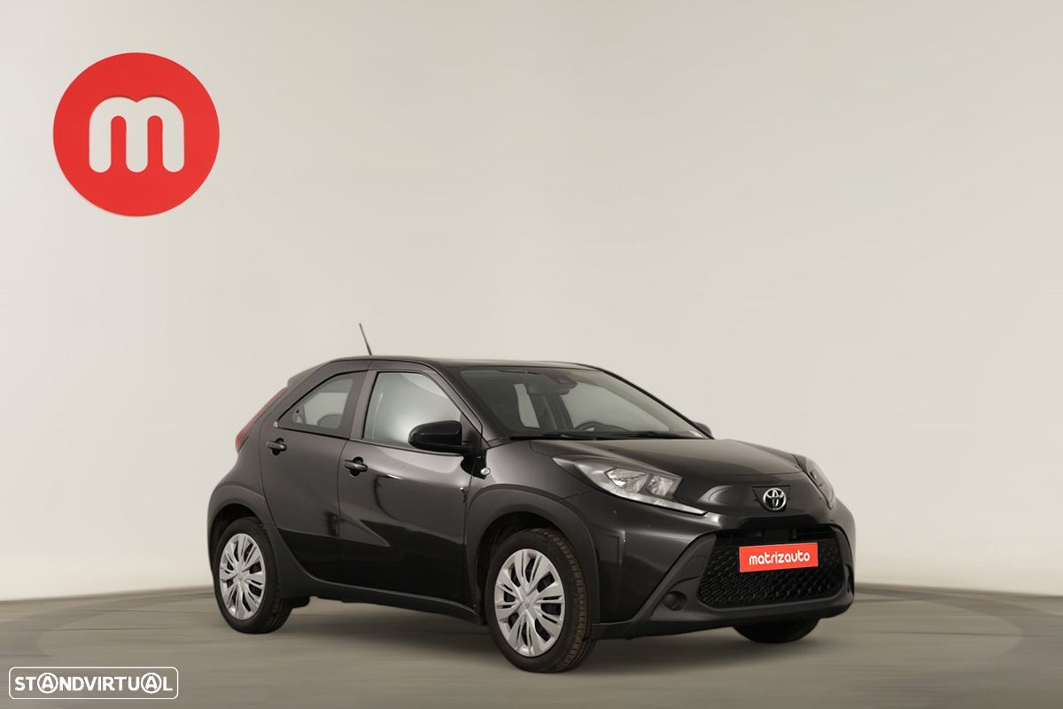 Toyota Aygo 1.0 X-Play - 1