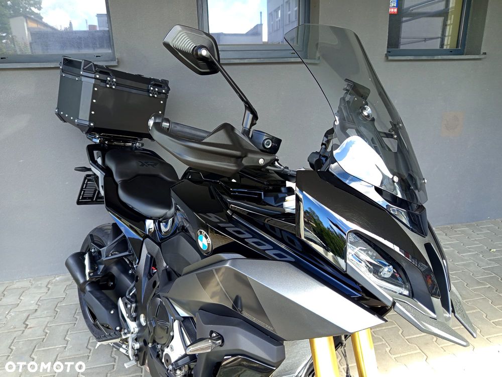 BMW S - 14