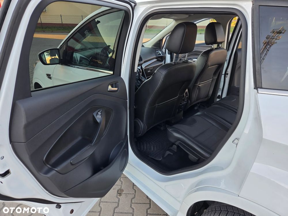 Ford Kuga 2.0 TDCi 4x4 Individual - 16