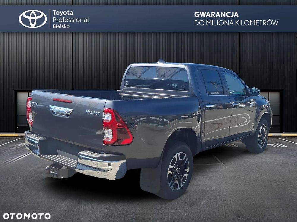 Toyota Hilux - 6