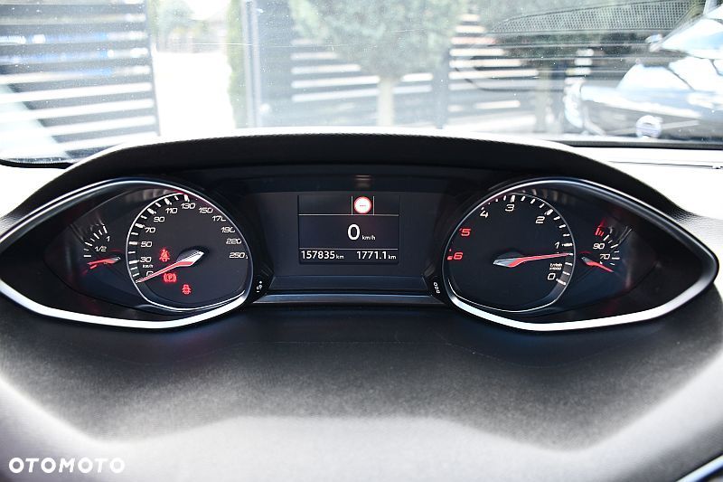 Peugeot 308 BlueHDi FAP 120 Stop & Start Allure - 17