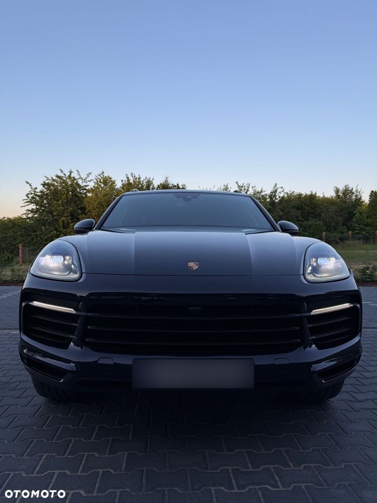 Porsche Cayenne - 5