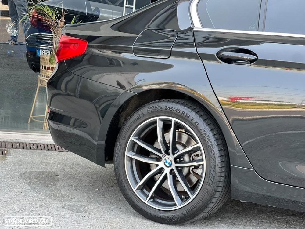 BMW 520 d Auto - 2