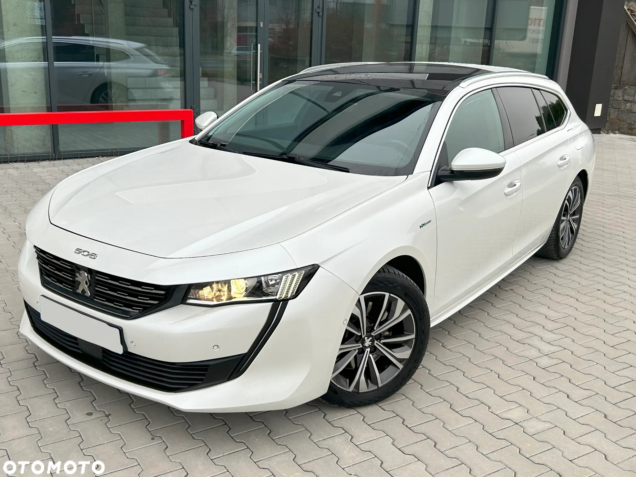 Peugeot 508 SW Hybrid 225 e-EAT8 Allure - 2