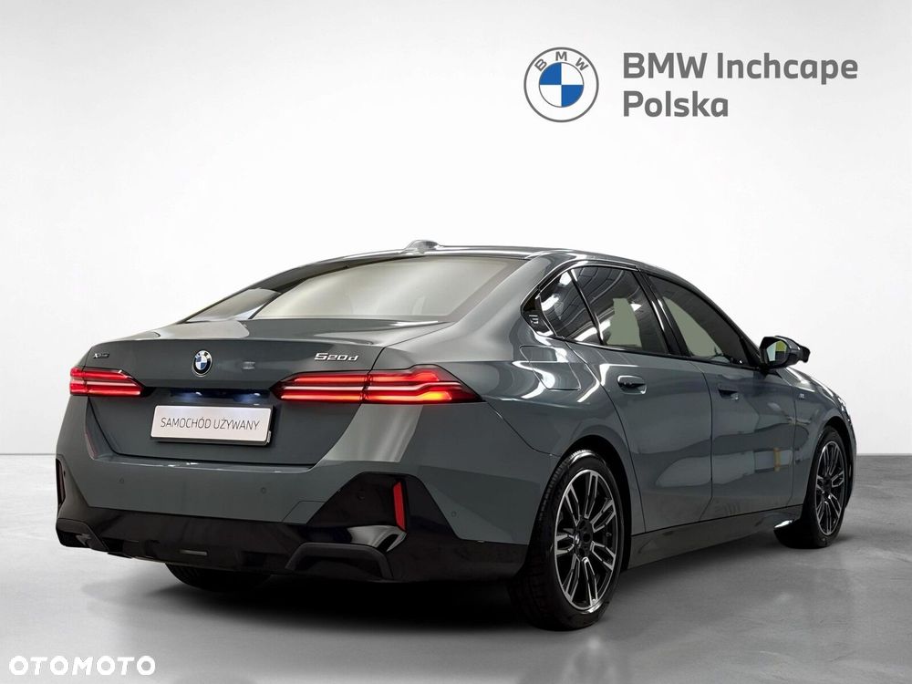 BMW 5 Series 2024 photo 5