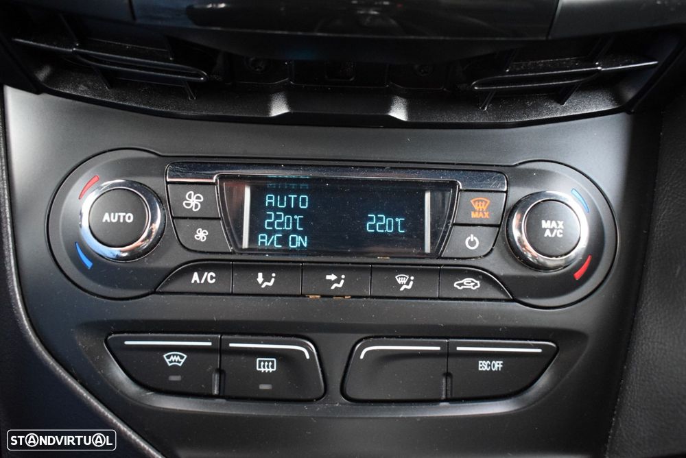 Ford Focus SW 2.0 EcoBoost ST - 28