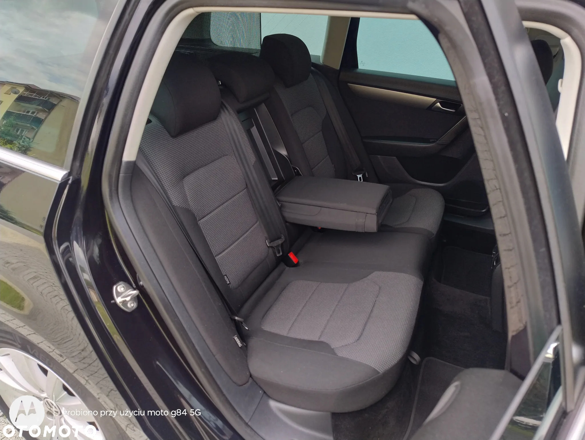 Volkswagen Passat Variant 2.0 TDI DSG BlueMotion Technology Business Edition - 20