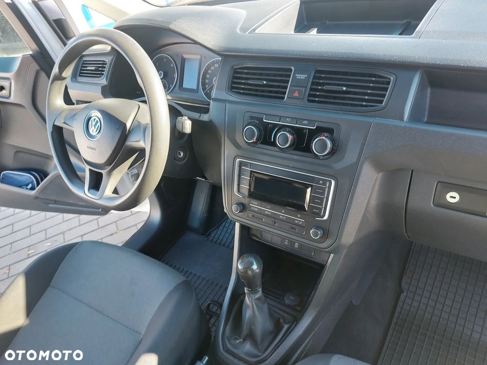 Volkswagen Caddy 2.0 TDI Comfortline - 24
