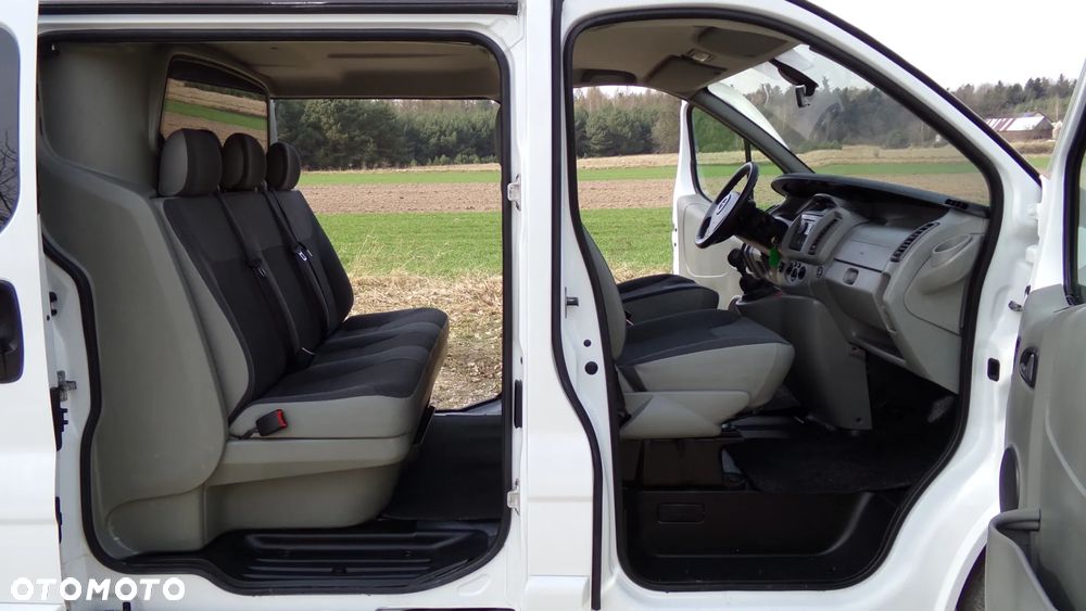 Opel VIVARO 2.5 150KM * L2H1 * KLIMA * SERWIS * DUBEL KABINA * ZADBANY ! - 18