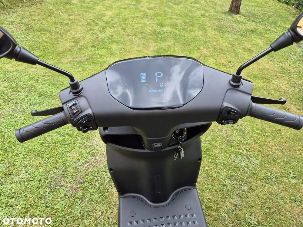Yadea C-line - 7