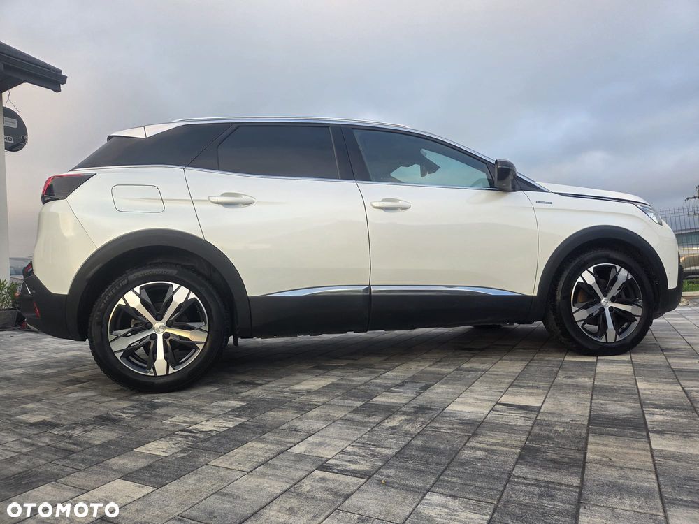 Peugeot 3008 1.2 PureTech GPF Allure S&S - 26