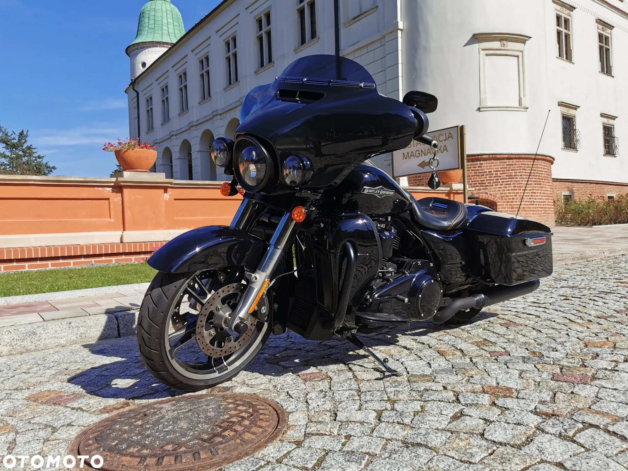 Harley-Davidson FLHXS Special - 11