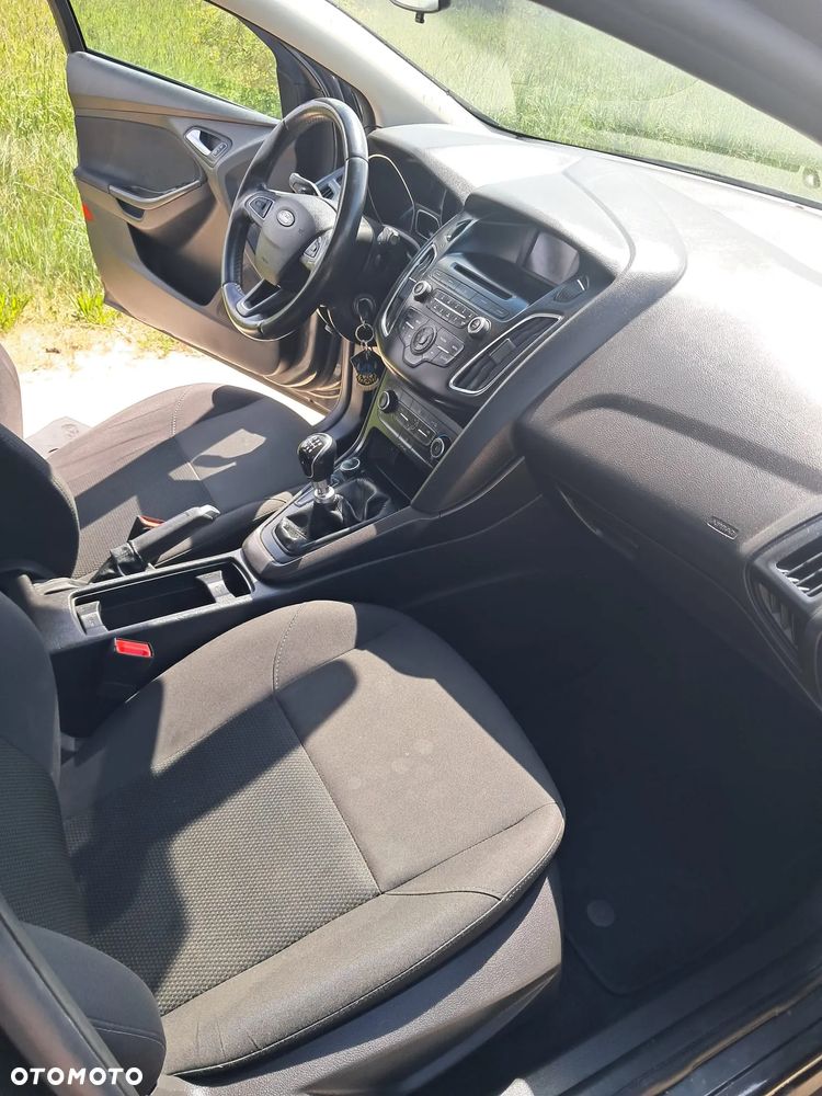 Ford Focus 1.5 TDCi Trend - 18