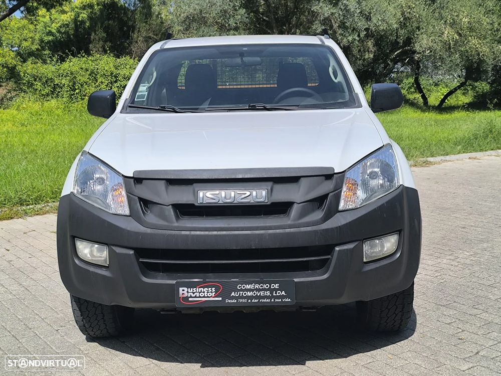 Isuzu D-Max 4X4 3 Lug - 8